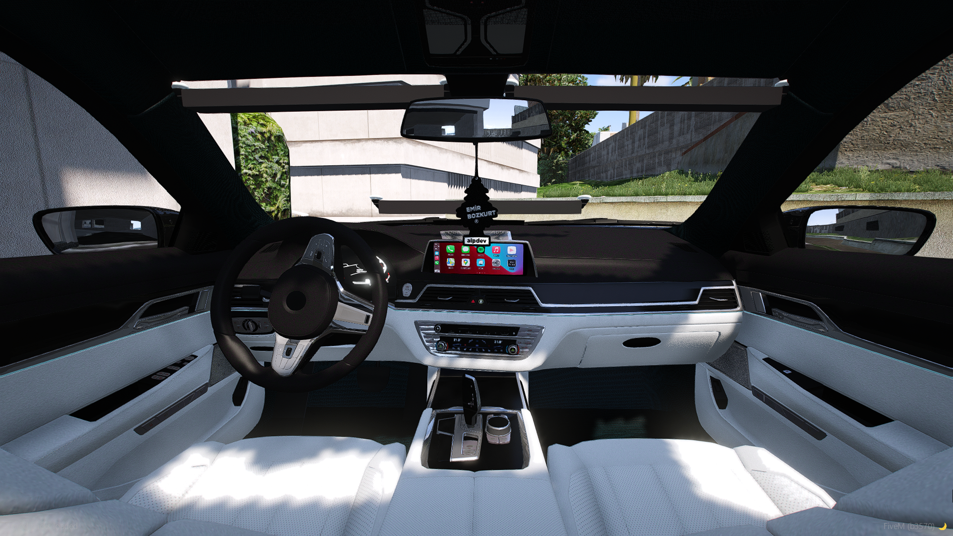 BMW 7 Serisi (G70) medya 3